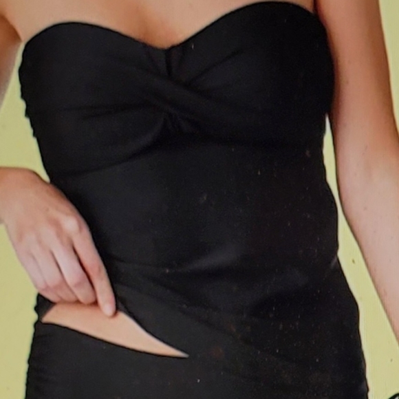 NWT CATALINA BUILT IN BRA TOP REMOVABLE STRAP SIZE LARGE - Picture 6 of 13